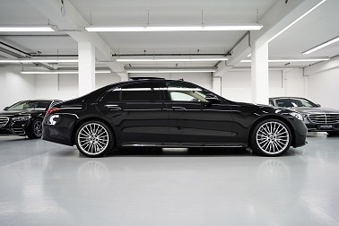 Bild 1: Mercedes- Benz S 580-V8-4matic lang ! FIRST CLASS FOND ! AMG+EXKLUSIV PAKET ! STANDHEIZUNG ! AMG 21.